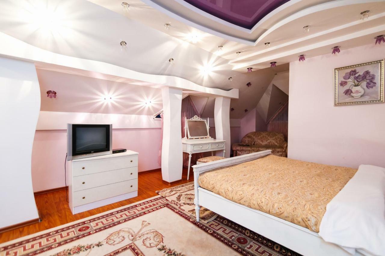 Hotel Ezio Кишинёв Экстерьер фото