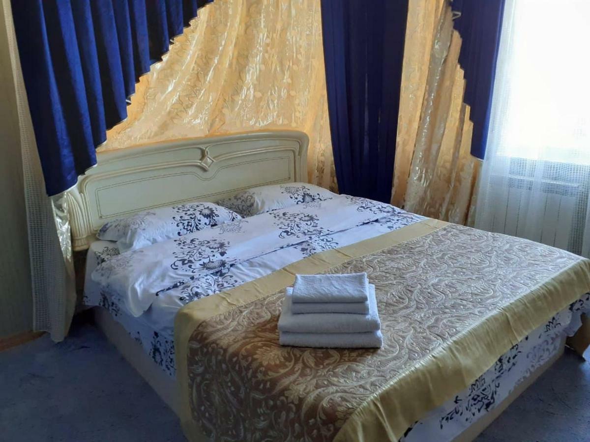 Hotel Ezio Кишинёв Экстерьер фото